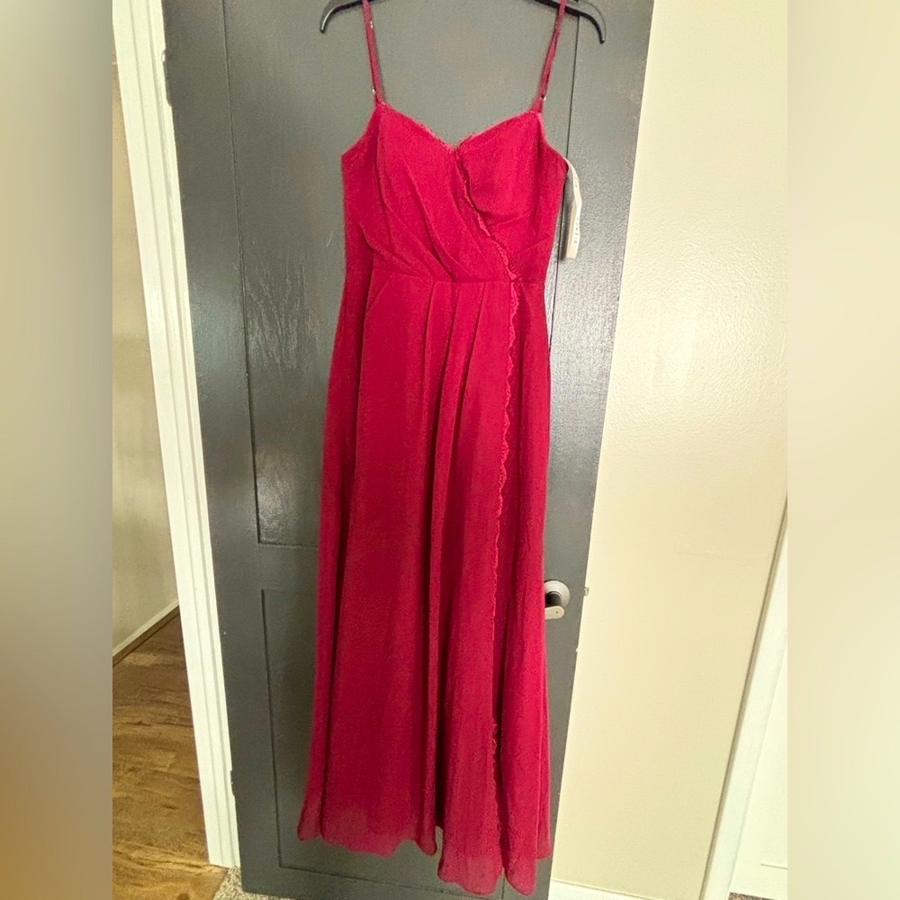 AZAZIE Formal Dress Prom Bridesmaid Burgundy Red Size A6 Cabernet Tegan Sz 8 US